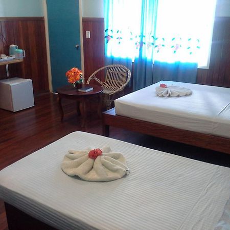 Rekona Lodge Gizo Rom bilde